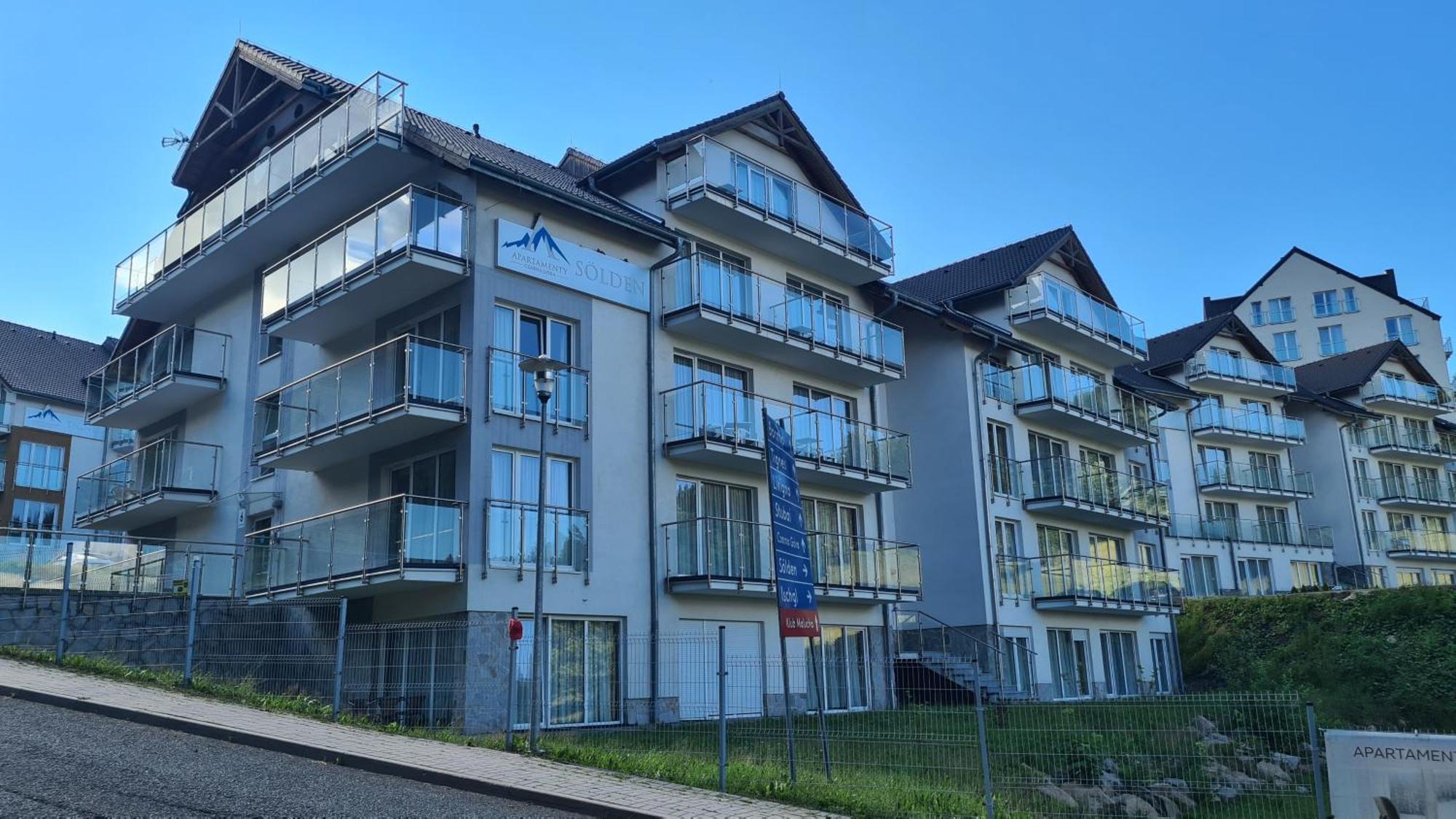 שייננה Apartamenty Czarna Gora Is 8 מראה חיצוני תמונה